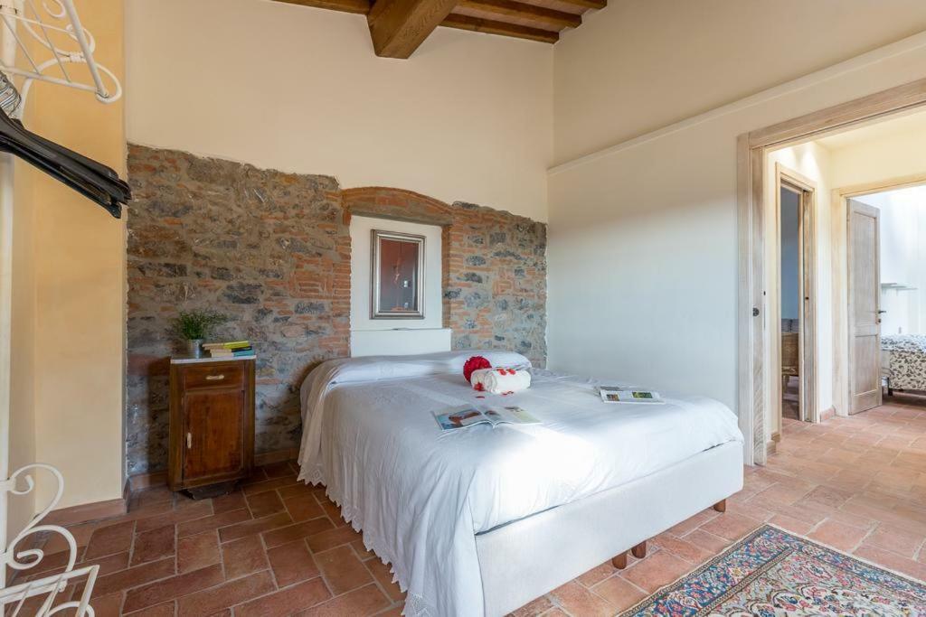 Relais Del Lago E Relais Del Monte Filettole Εξωτερικό φωτογραφία